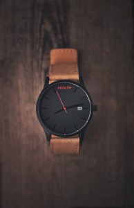 102423783380-buy-here-x-mvmt-watches_2